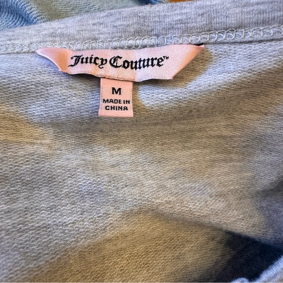 Juicy Couture Light Gray Keyhole High Low Top Size Medium Cozy Feminine Casual - Picture 3 of 7